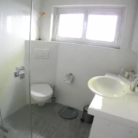 Casa Helios - Traumhafte Seesicht, Jacuzzi, Sauna Apartment *