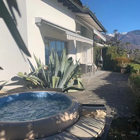 Casa Helios - Traumhafte Seesicht, Jacuzzi, Sauna * Orselina